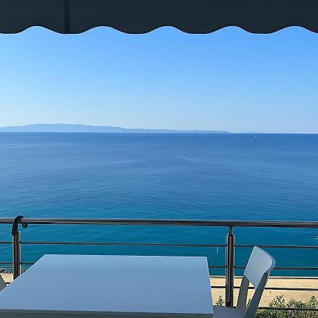 Blue Sea Apartments Qeparo Exterior foto